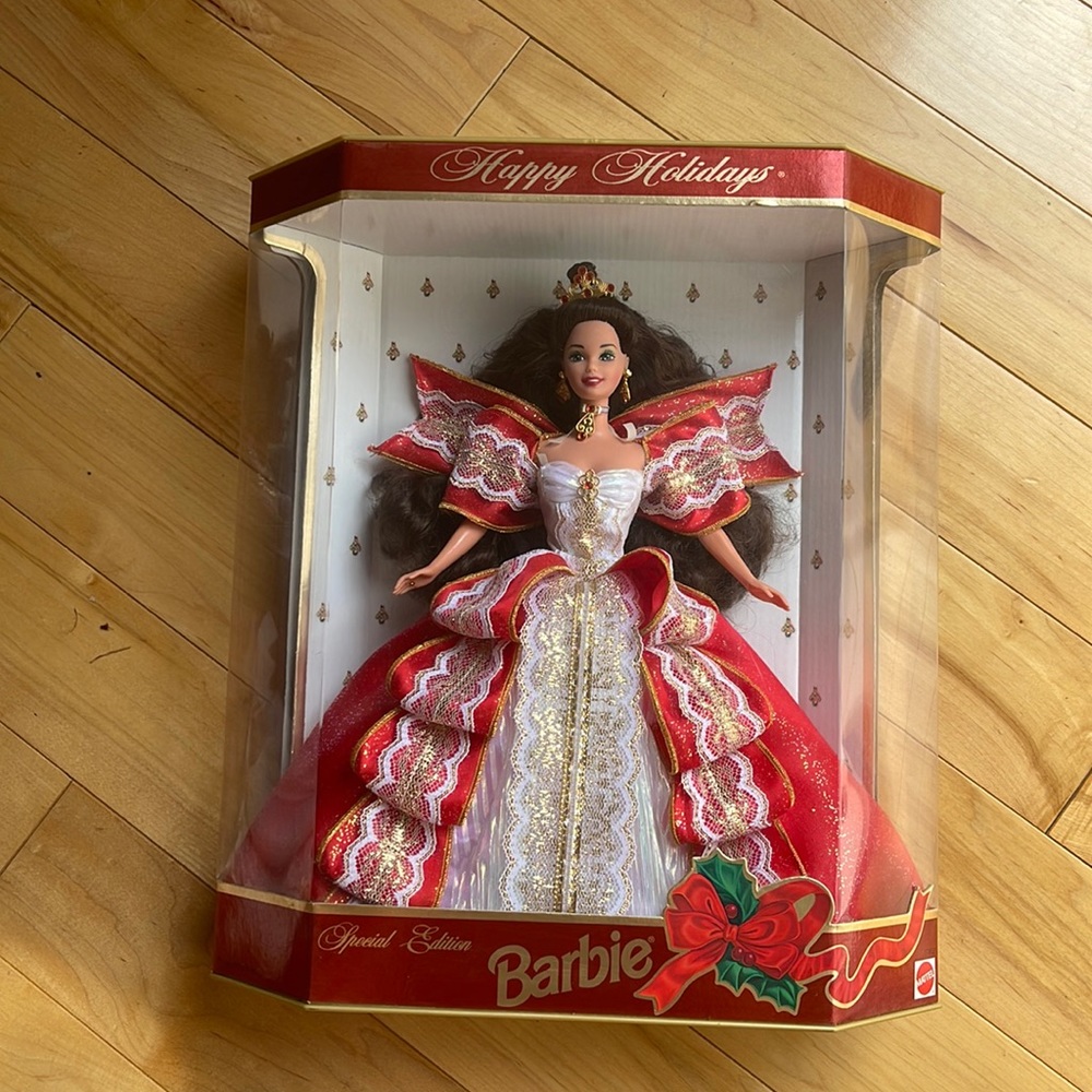 - NRFB Happy Holiday’s Barbie Doll ~ 10th Anniversary 🎄